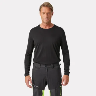 LIFA Active Base Layer Crewneck is ideal for warmer days or in colder conditions