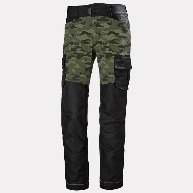 Chelsea Evolution Cargo Trousers combine durability and comfort, designed