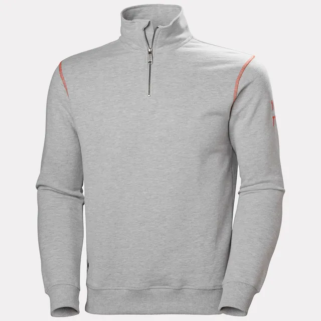 The Oxford Half Zip Sweatshirt offers a comfortable fit